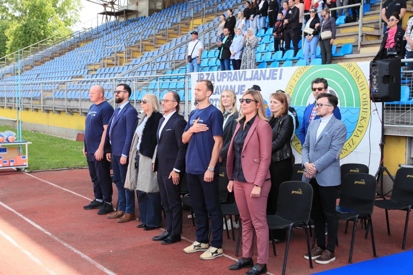 Naslovna slika