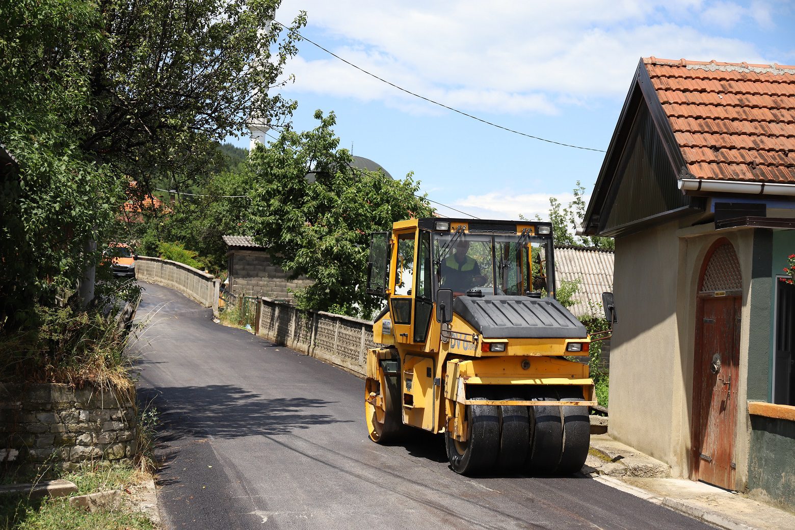 Naslovna slika