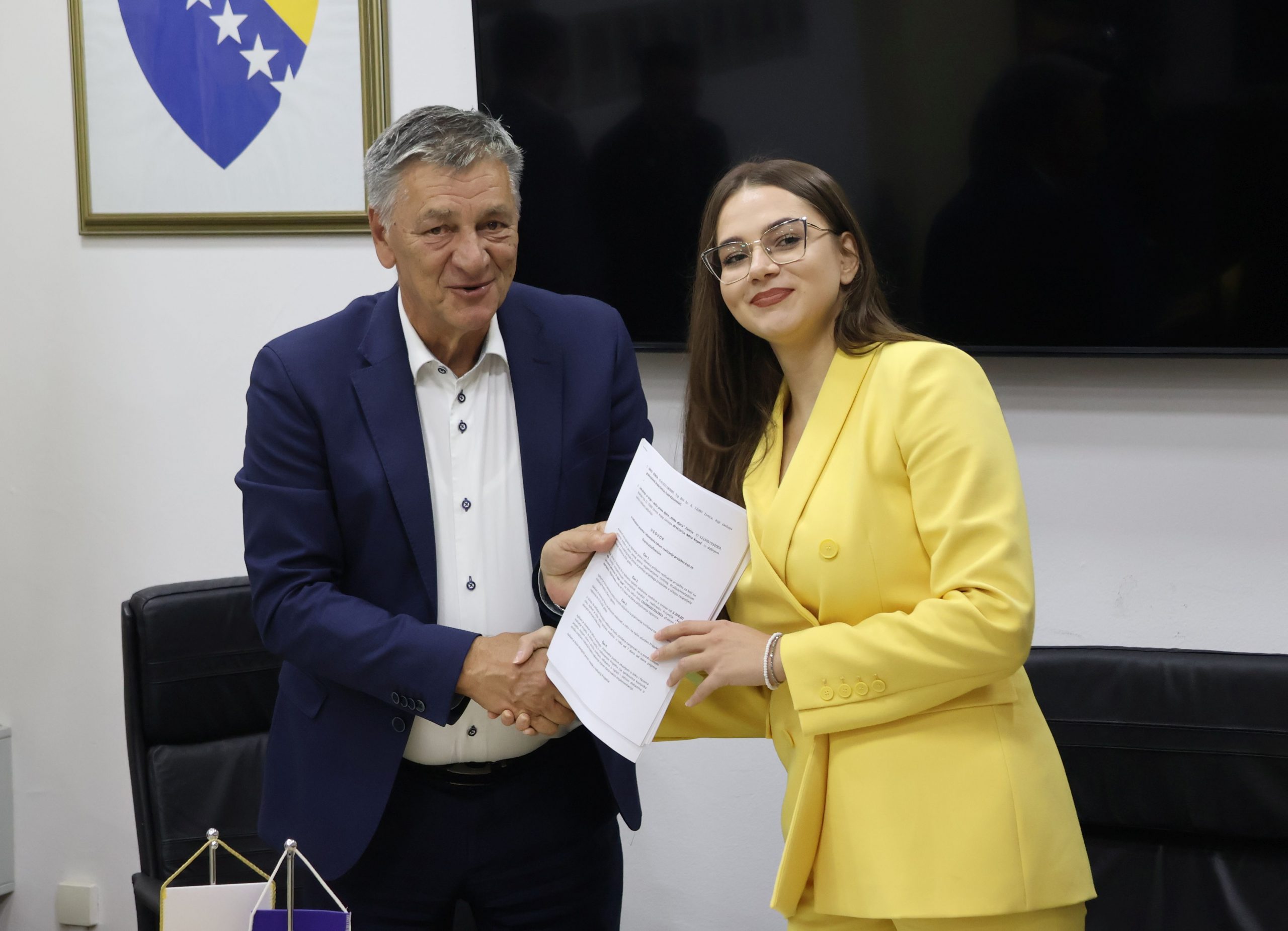 Naslovna slika