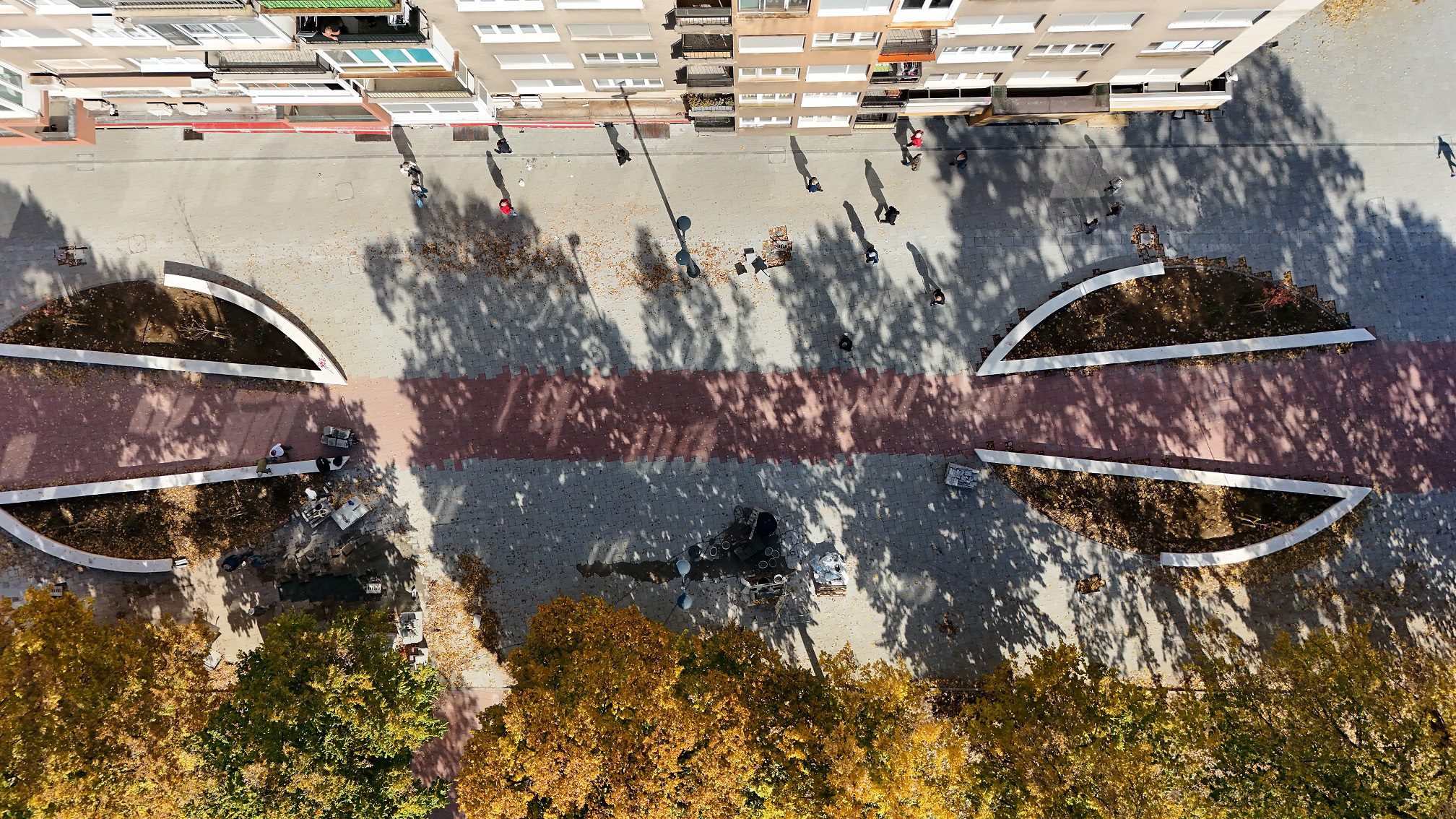 Naslovna slika