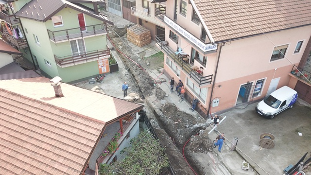 Naslovna slika